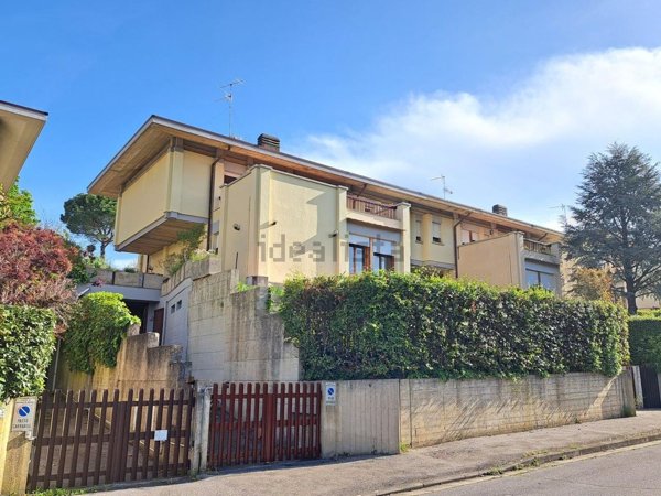 casa indipendente in vendita a Bagno a Ripoli in zona Antella