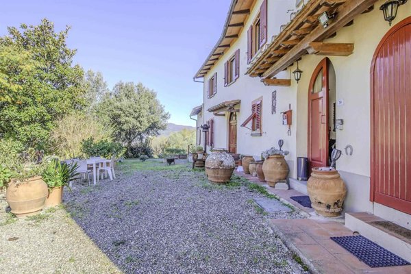 appartamento in vendita a Bagno a Ripoli in zona Vallina