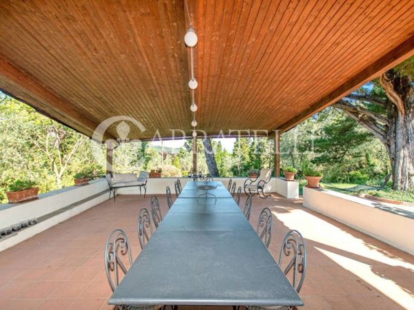 casa indipendente in vendita a Bagno a Ripoli in zona Grassina