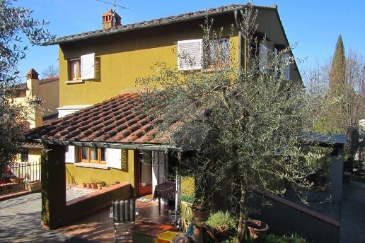 casa indipendente in vendita a Bagno a Ripoli in zona Grassina