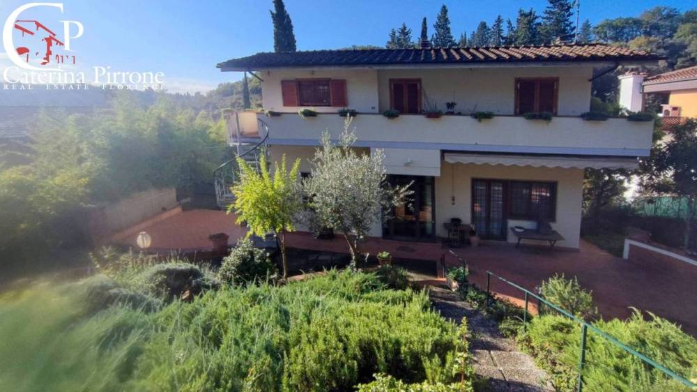 casa indipendente in vendita a Bagno a Ripoli in zona Grassina