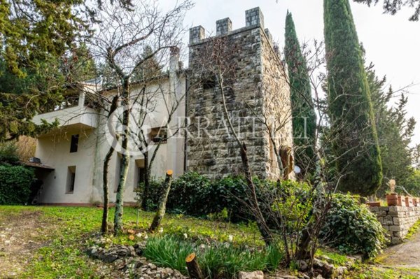 casa indipendente in vendita a Bagno a Ripoli in zona Terzano