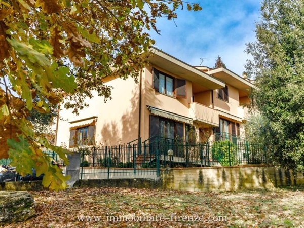 casa indipendente in vendita a Bagno a Ripoli in zona San Donato in Collina