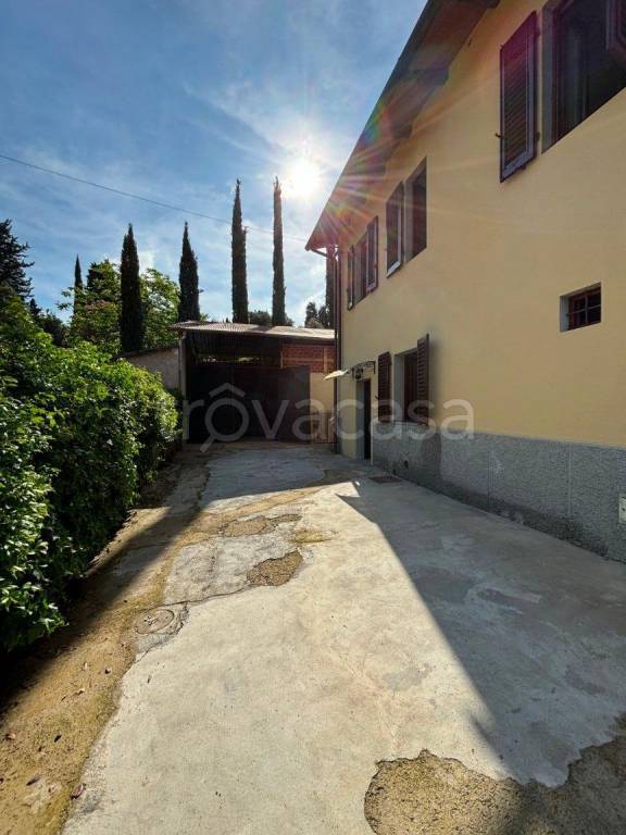 casa indipendente in vendita a Bagno a Ripoli in zona Vallina