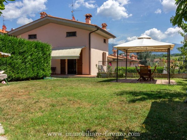 casa indipendente in vendita a Bagno a Ripoli in zona San Donato in Collina