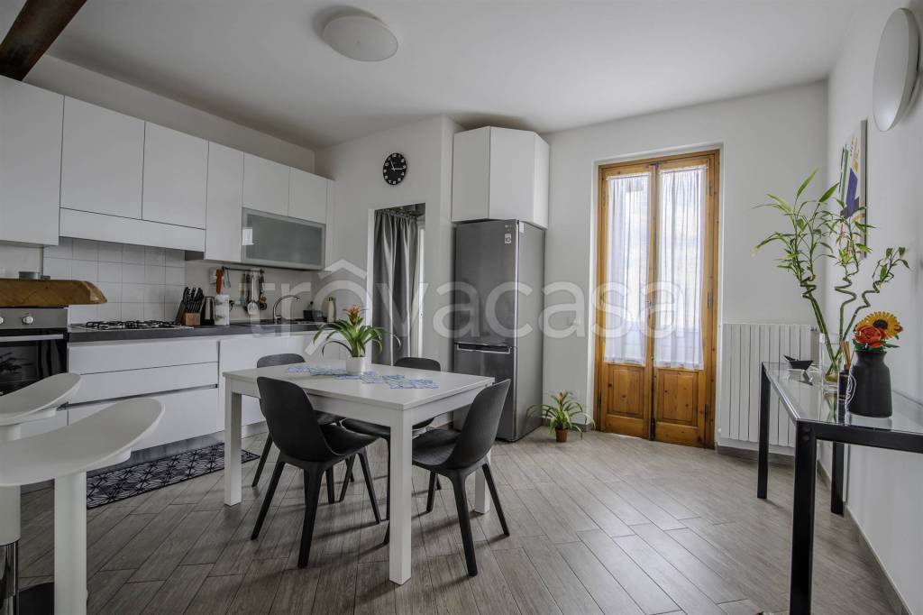 appartamento in vendita a Bagno a Ripoli in zona San Donato in Collina