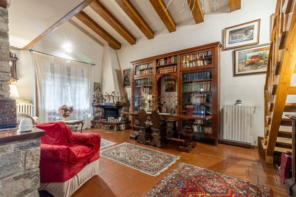 esavano in vendita a Bagno a Ripoli in zona San Donato in Collina