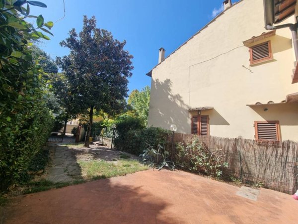 appartamento in vendita a Bagno a Ripoli in zona Vallina