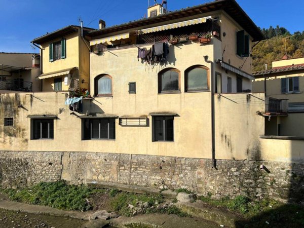 negozio in vendita a Bagno a Ripoli in zona Grassina