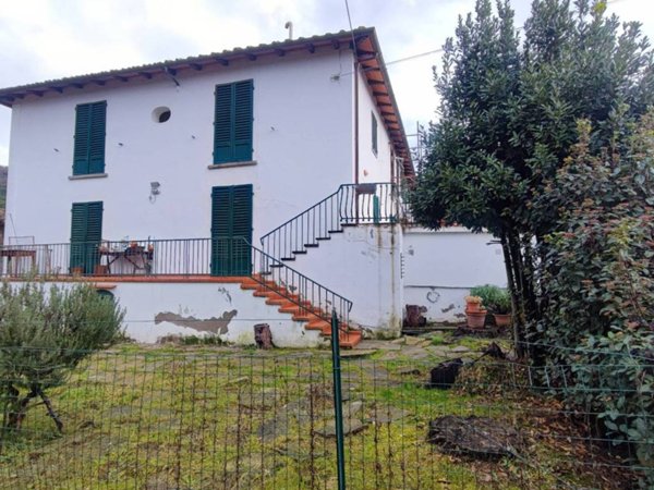 casa indipendente in vendita a Bagno a Ripoli in zona Grassina