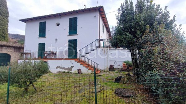 casa indipendente in vendita a Bagno a Ripoli in zona Grassina