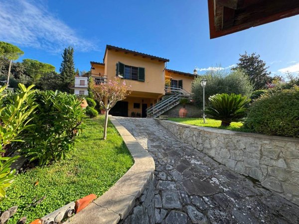 casa indipendente in vendita a Bagno a Ripoli