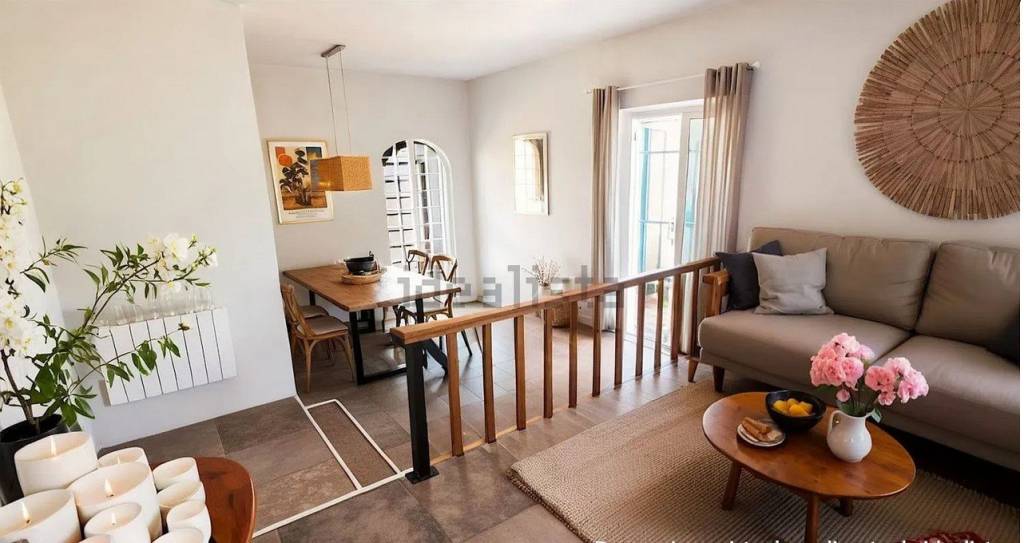 casa indipendente in vendita a Bagno a Ripoli in zona Grassina