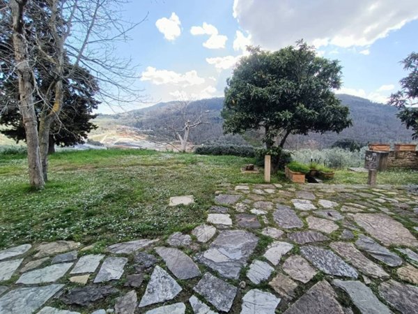 casa indipendente in vendita a Bagno a Ripoli in zona Osteria Nuova