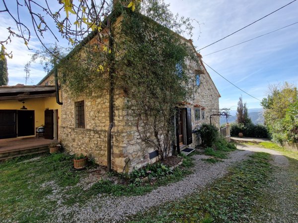 casa indipendente in vendita a Bagno a Ripoli in zona Villamagna