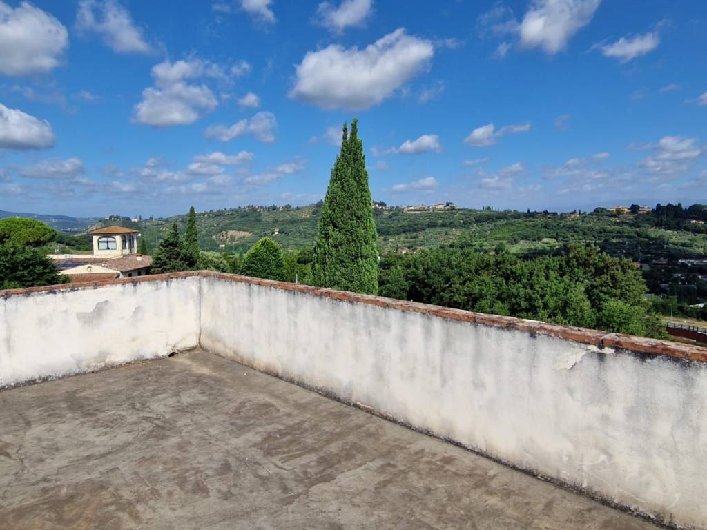 appartamento in vendita a Bagno a Ripoli in zona Grassina
