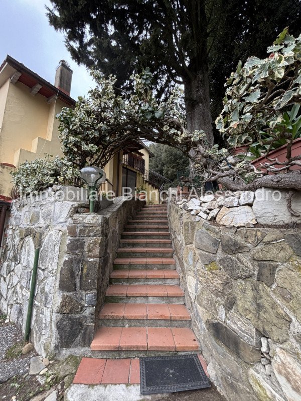 casa indipendente in vendita a Bagno a Ripoli