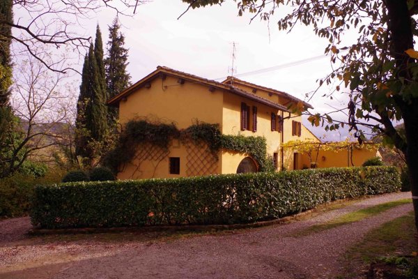 pentavano in vendita a Bagno a Ripoli in zona Vallina