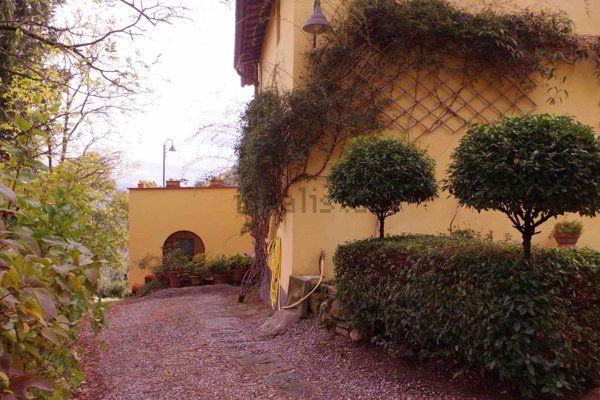 casa indipendente in vendita a Bagno a Ripoli in zona Vallina