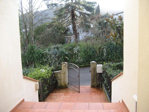 appartamento in vendita a Bagno a Ripoli in zona San Donato in Collina