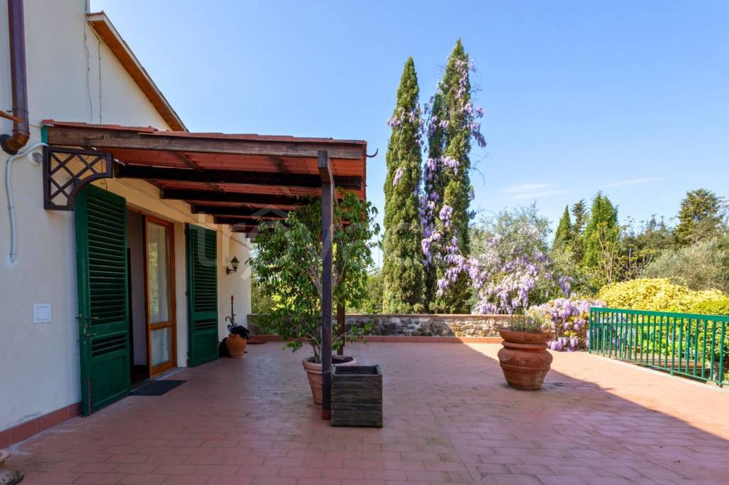 casa indipendente in vendita a Bagno a Ripoli in zona Grassina