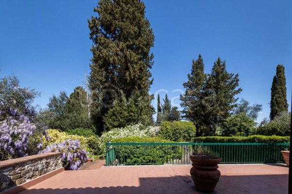 casa indipendente in vendita a Bagno a Ripoli in zona Grassina