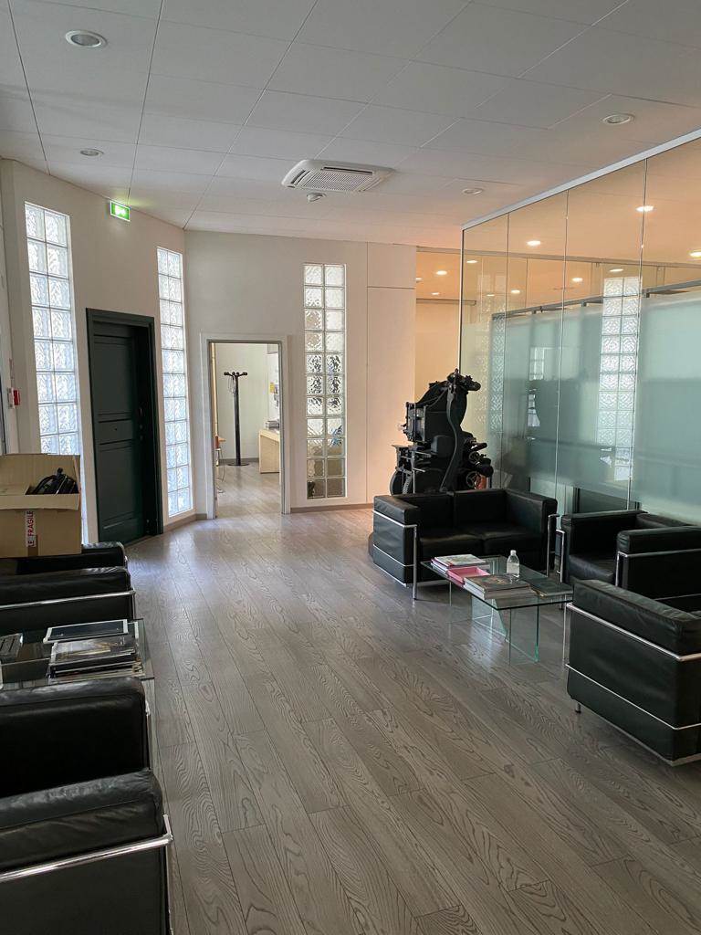 negozio in vendita a Bagno a Ripoli in zona Vallina