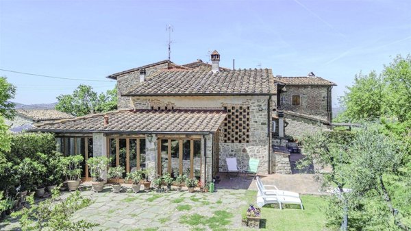pentavano in vendita a Bagno a Ripoli in zona Grassina