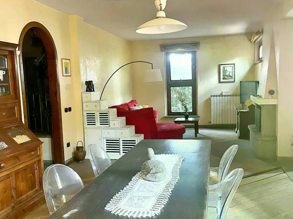casa indipendente in vendita a Bagno a Ripoli in zona Antella