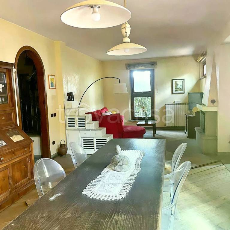 casa indipendente in vendita a Bagno a Ripoli in zona Antella