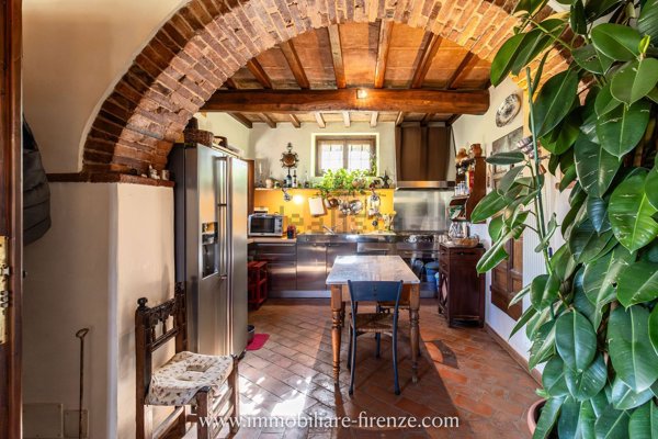 casale in vendita a Bagno a Ripoli in zona San Donato in Collina