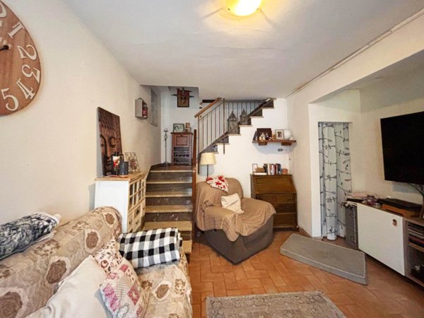 casa indipendente in vendita a Bagno a Ripoli in zona Antella