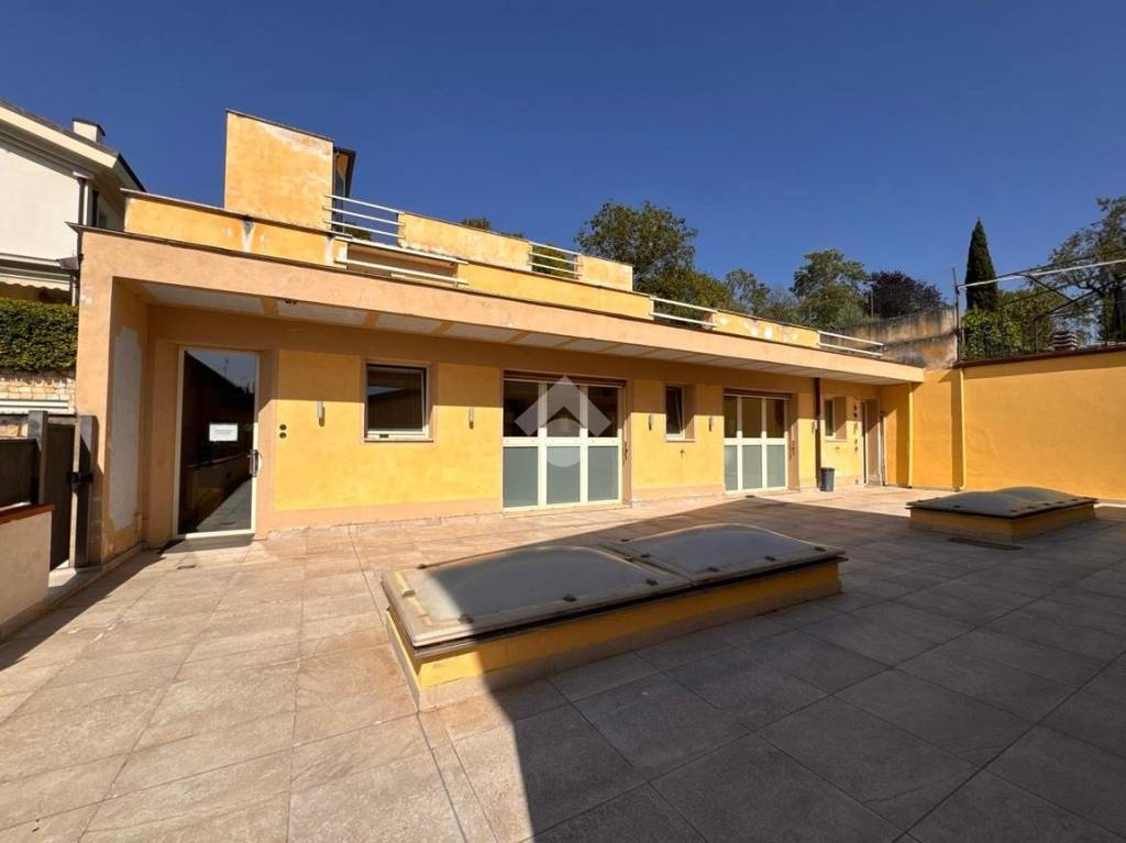 casa indipendente in vendita a Bagno a Ripoli in zona Grassina