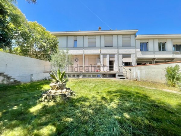 casa indipendente in vendita a Bagno a Ripoli in zona Rimaggio