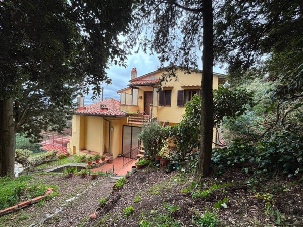casa indipendente in vendita a Bagno a Ripoli in zona Osteria Nuova