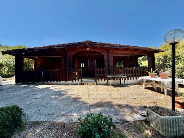locale di sgombero in vendita a Bagno a Ripoli in zona Villamagna