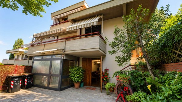 casa indipendente in vendita a Bagno a Ripoli
