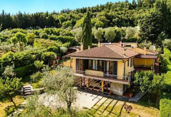 casa indipendente in vendita a Bagno a Ripoli in zona Osteria Nuova