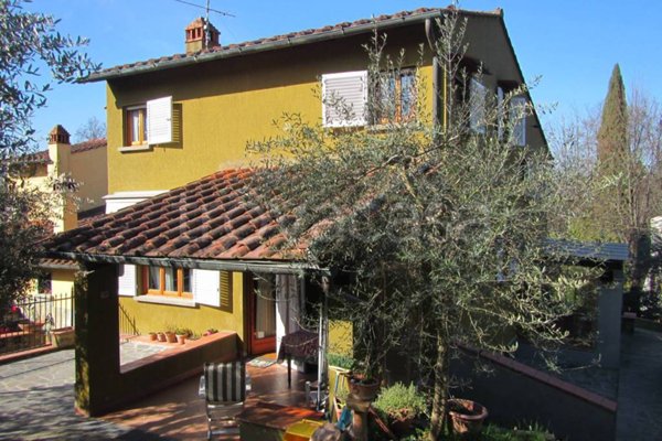 casa indipendente in vendita a Bagno a Ripoli in zona Grassina