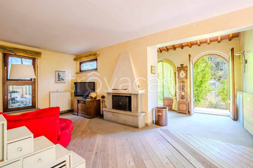 casa indipendente in vendita a Bagno a Ripoli in zona Antella