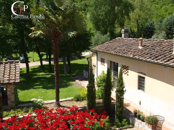 casa indipendente in vendita a Bagno a Ripoli in zona San Donato in Collina