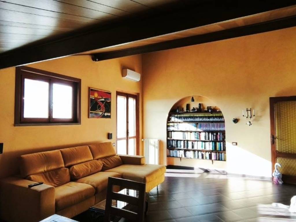 appartamento in vendita a Bagno a Ripoli in zona Osteria Nuova