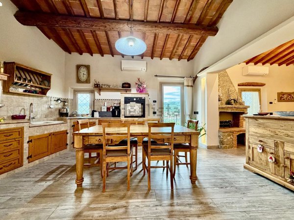 appartamento in vendita a Bagno a Ripoli in zona Candeli