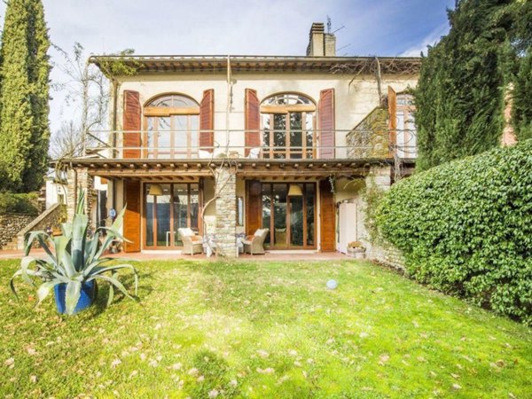 casa indipendente in vendita a Barberino di Mugello