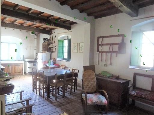 negozio in vendita a Barberino di Mugello in zona Montecarelli.