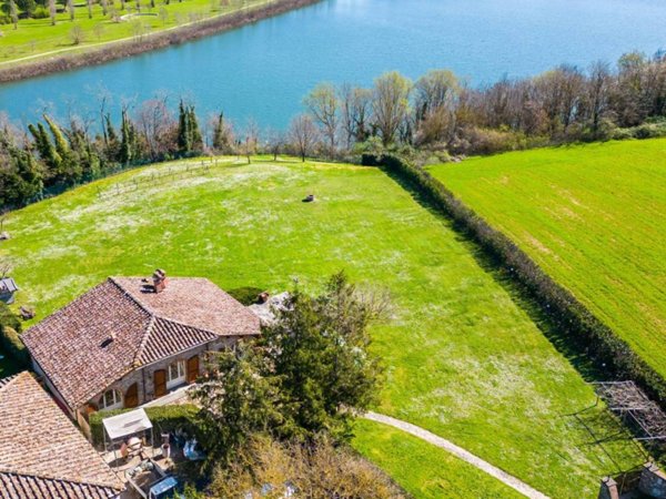 casa indipendente in vendita a Barberino di Mugello