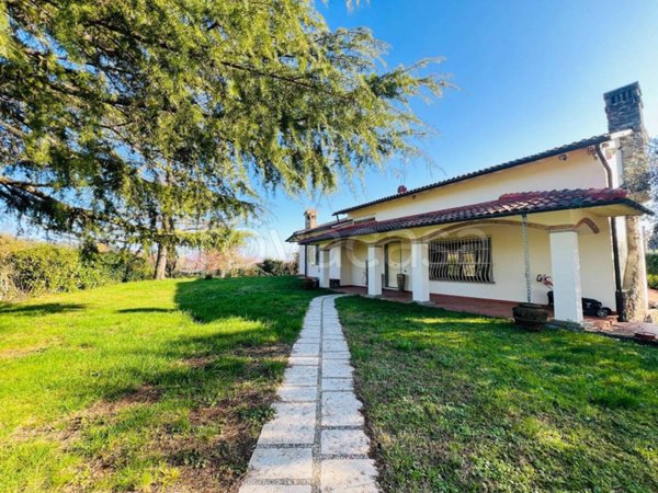 casa indipendente in vendita a Barberino di Mugello