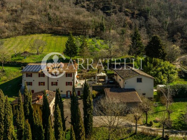 casa indipendente in vendita a Barberino di Mugello