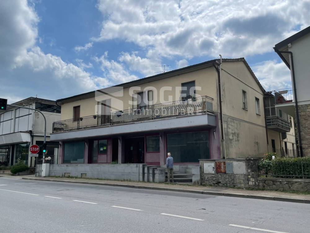locale commerciale in vendita a Barberino di Mugello