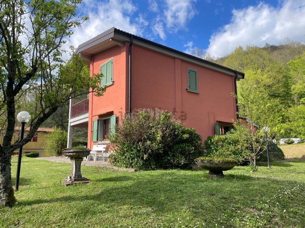 casa indipendente in vendita a Barberino di Mugello
